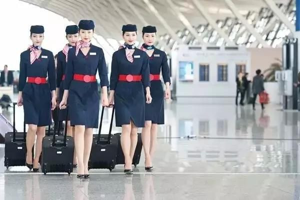 空中乘务2.jpg
