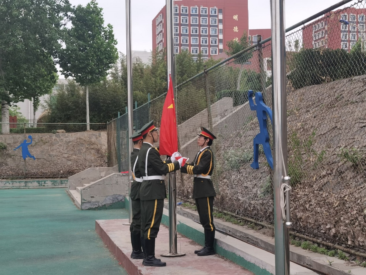 图片2.png 图片2.png