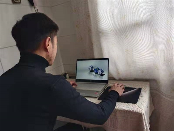 图1.jpg