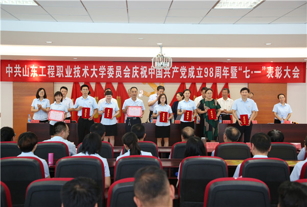 2E3A9739.jpg