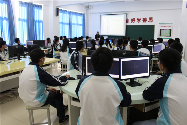 PKPM工程造价与施工管理实训室.JPG