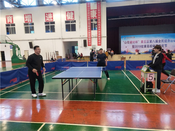 张老师 (1).jpg