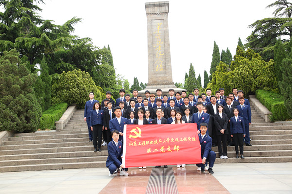 微信图片_20210426083154_副本.jpg
