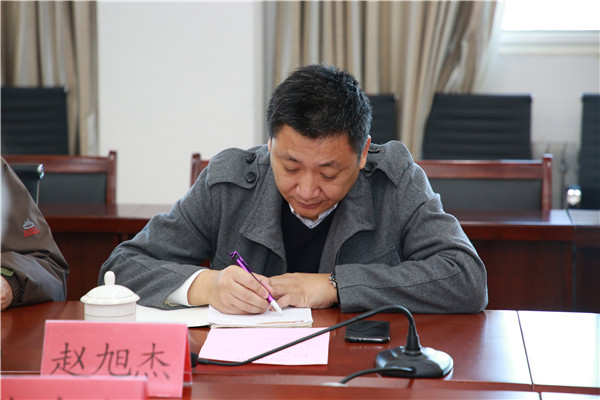 2E3A5440.jpg