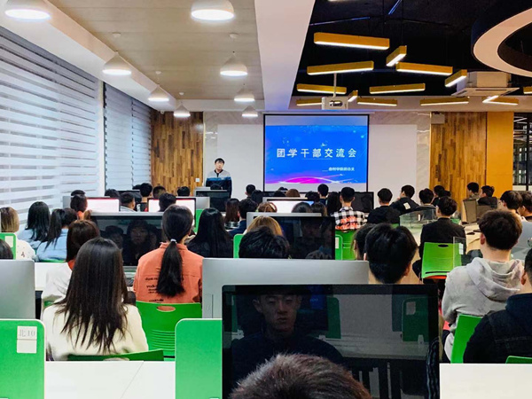 微信图片_20190317221837_副本.jpg