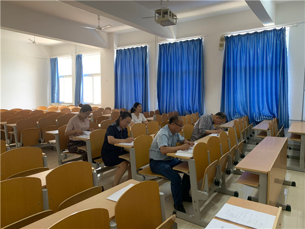 评委照片.jpg