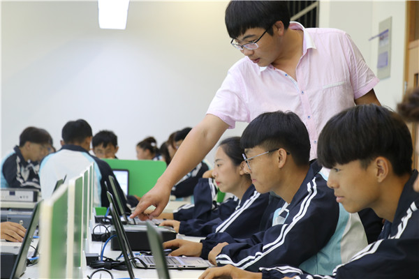 网优学生上课 (4).JPG