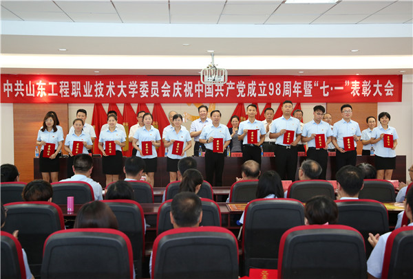 2E3A9744.jpg