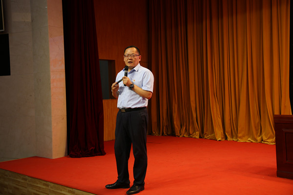2E3A12841_副本.jpg