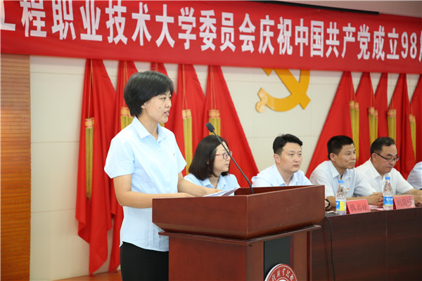2E3A9761.jpg