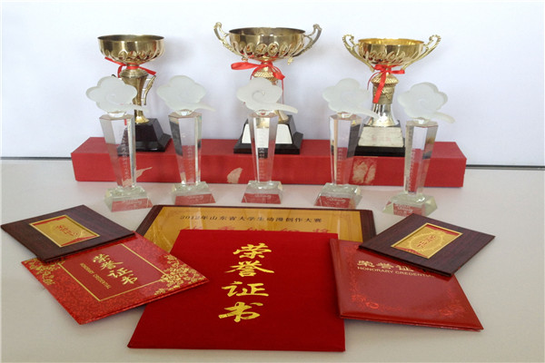 2015年获奖.jpg