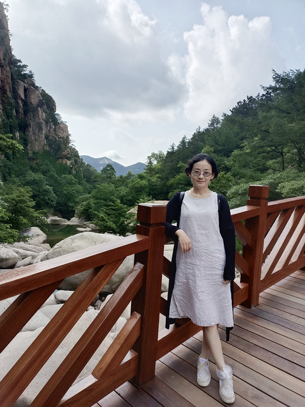 荆春丽1_副本.jpg