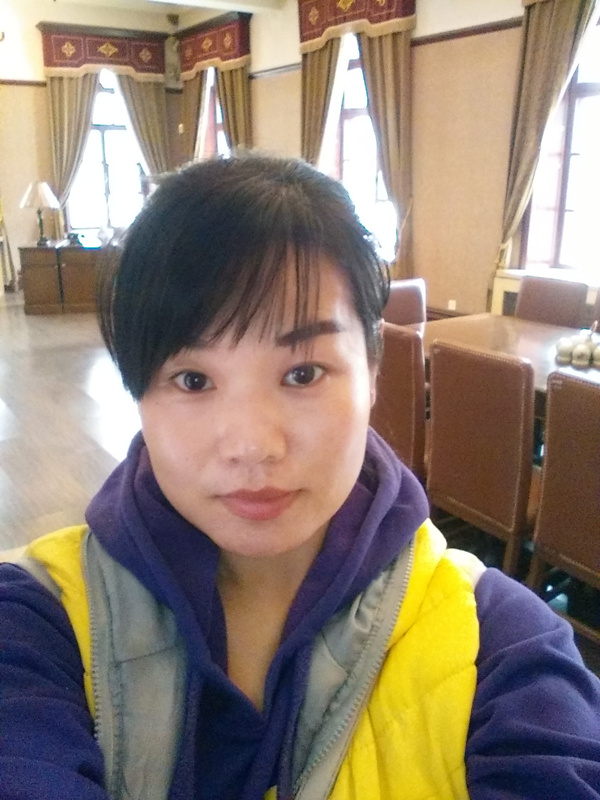 李艳霞照片_副本.jpg