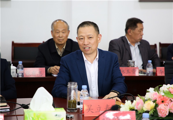 2E3A6163_副本.jpg