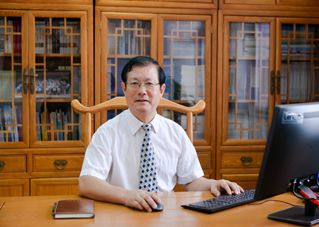 孔书记照片.jpg