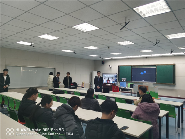 赛前试讲2.jpg