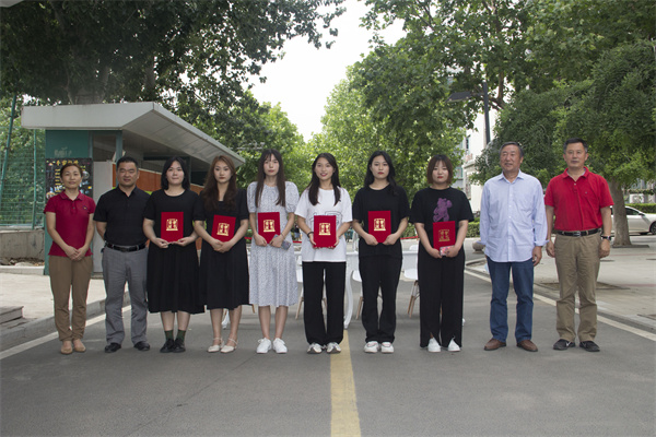 获奖合照.jpg