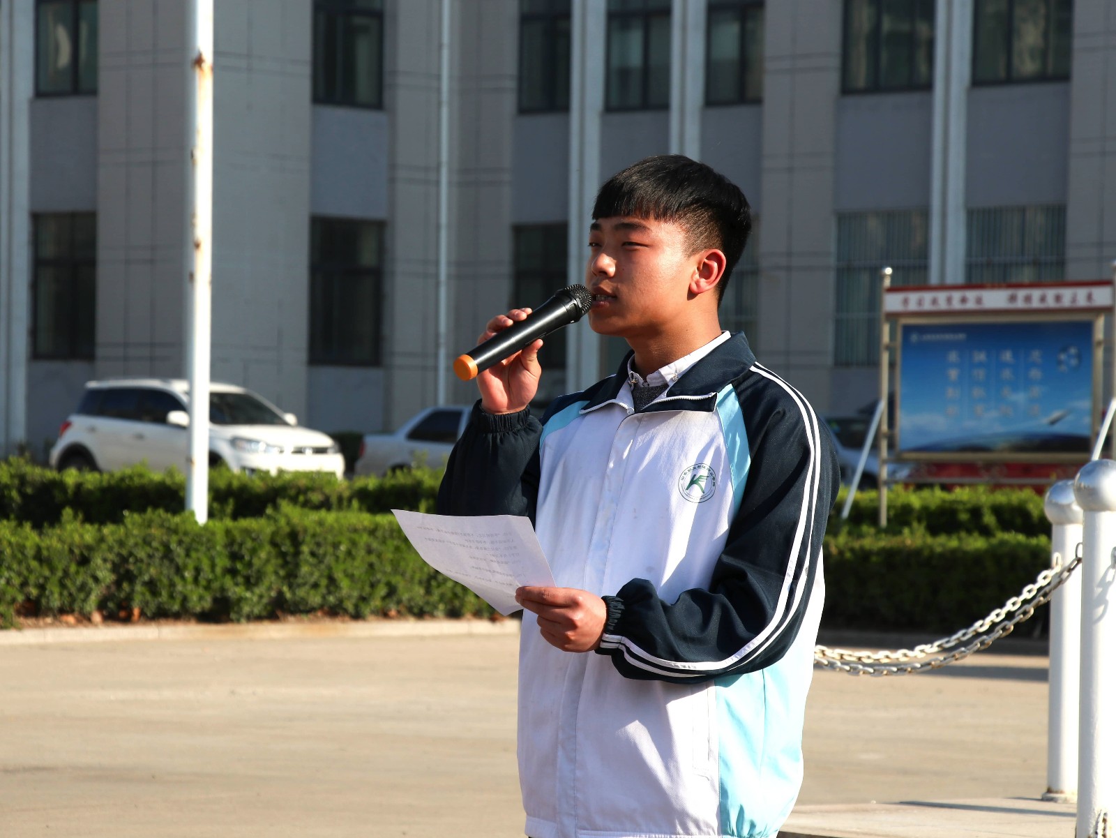 李建.jpg