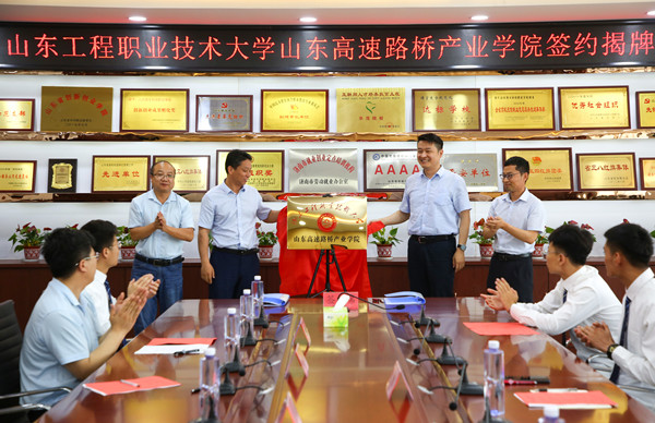 2E3A0860_副本.jpg